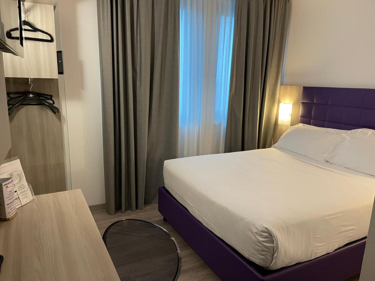 Hotel Omnia Noventa di Piave Exteriör bild
